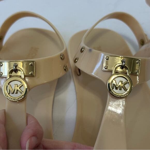 Michael Kors Hamilton Lock Jelly Thong Sandals US 9 Neutral Beige Gold Locks - Picture 7 of 10